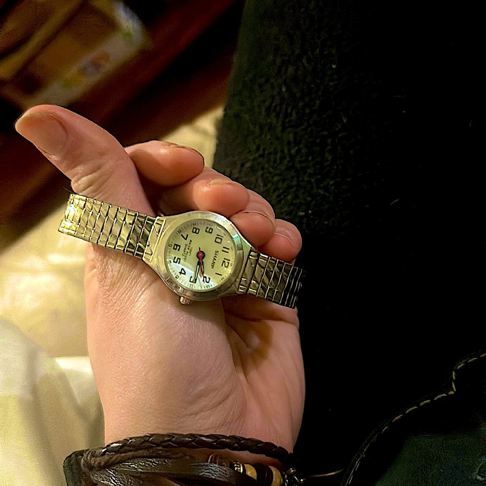 Sharp Watch 100ft Water Resist Quartz